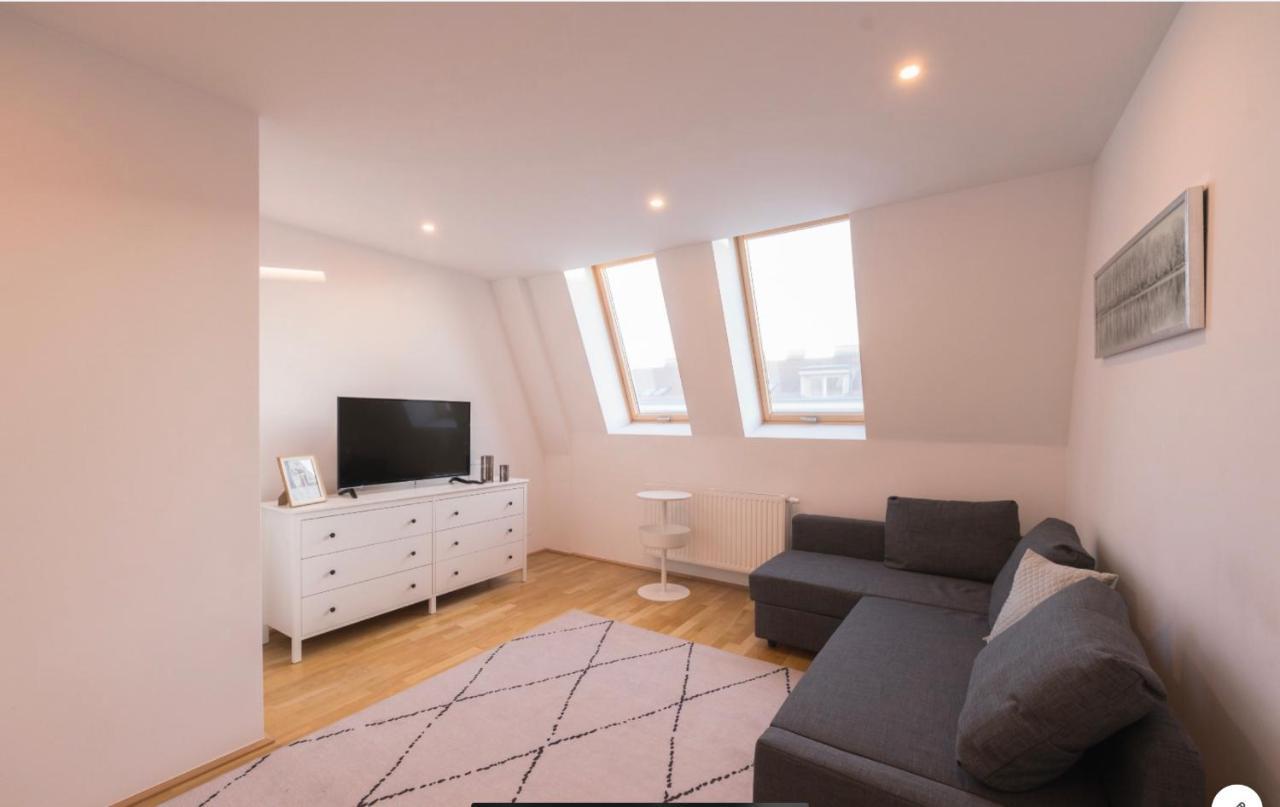 ウィーンSunny Penthouse L Dg1'14アパートメント エクステリア 写真